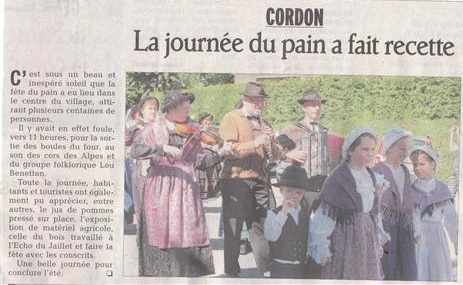 Fête du pain, avec saucisson, miel, confitures artisanales